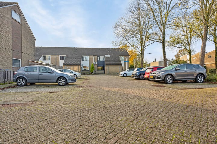 Foto 36 van Willem-Alexanderplaats 100