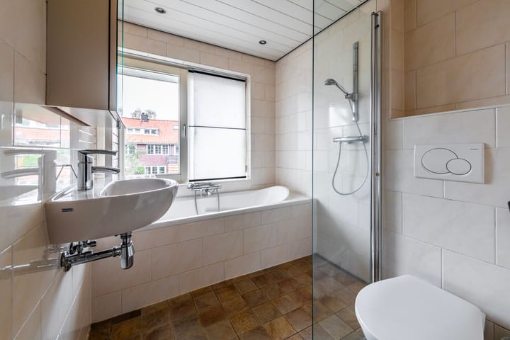 Photo 18 of Laan van Cattenbroeck 38