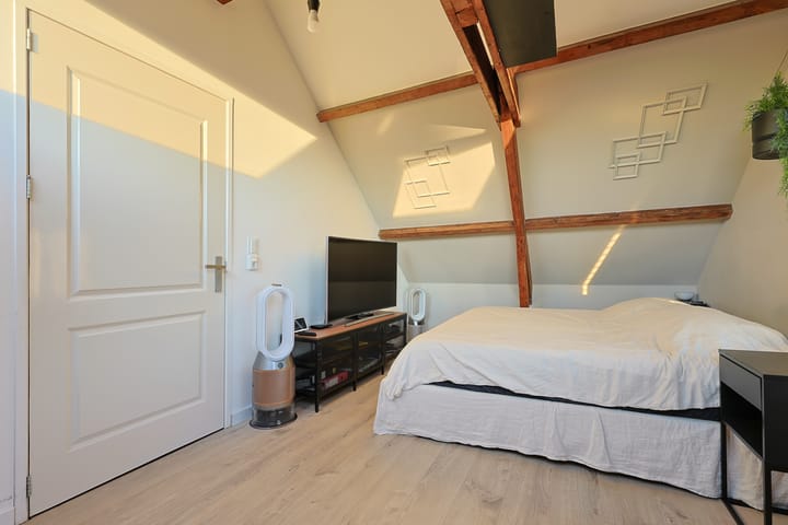 Foto 20 van Jan Bestevaerstraat 60-C