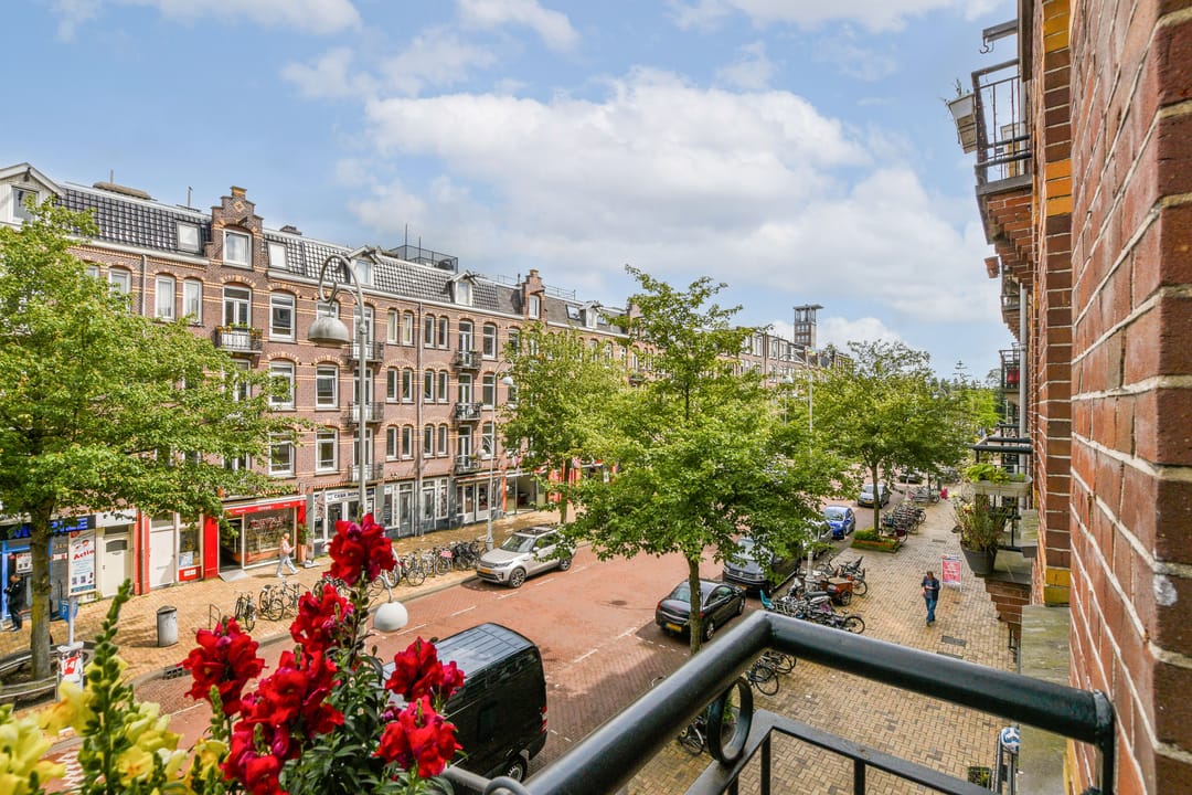 Photo 7 of Javastraat 110-2