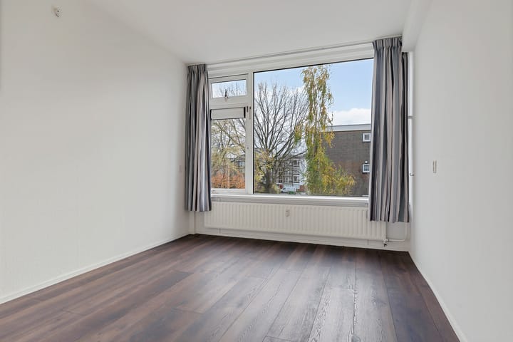 Photo 15 of Arent Janszoon Ernststraat 839