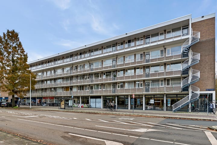 Photo 23 of Arent Janszoon Ernststraat 839