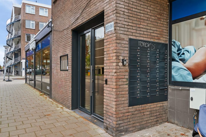 Photo 24 of Arent Janszoon Ernststraat 839