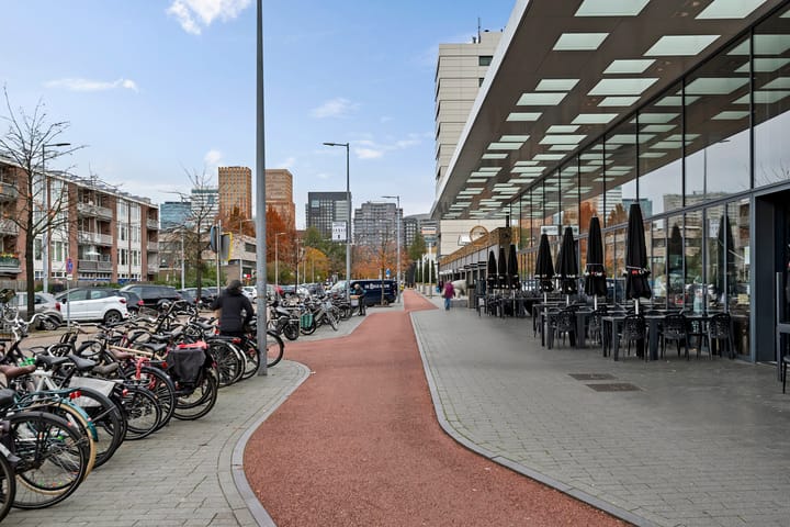 Photo 33 of Arent Janszoon Ernststraat 839