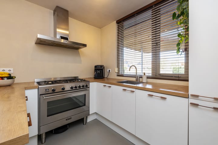 Foto 14 van Zwaluw 51