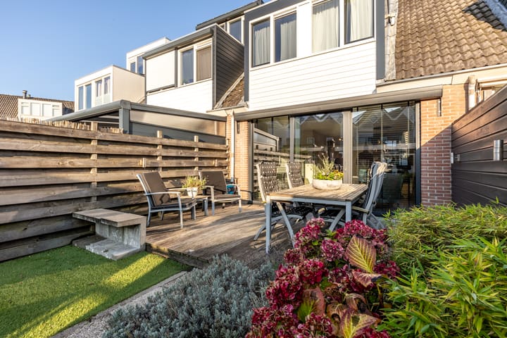 Foto 26 van Ereprijsveld 32