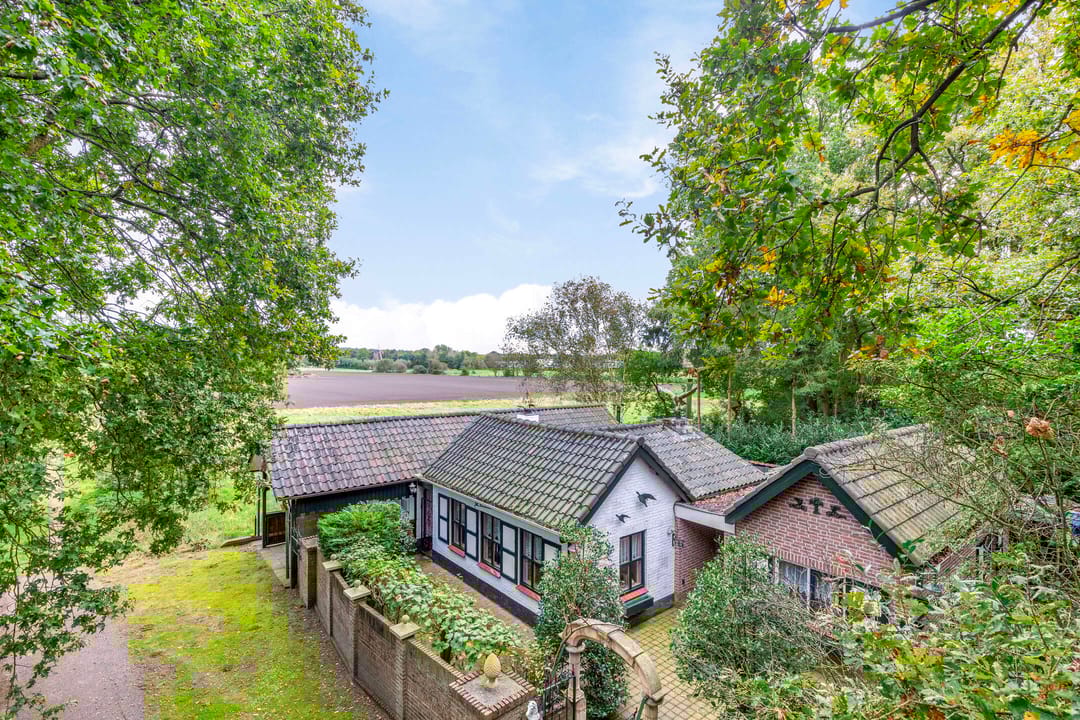 Photo 1 of Vennekensstraat 1