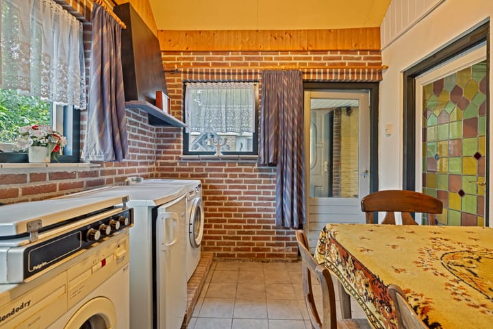 Photo 18 of Vennekensstraat 1