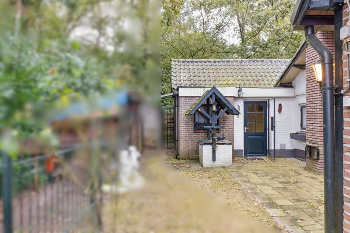 Photo 20 of Vennekensstraat 1