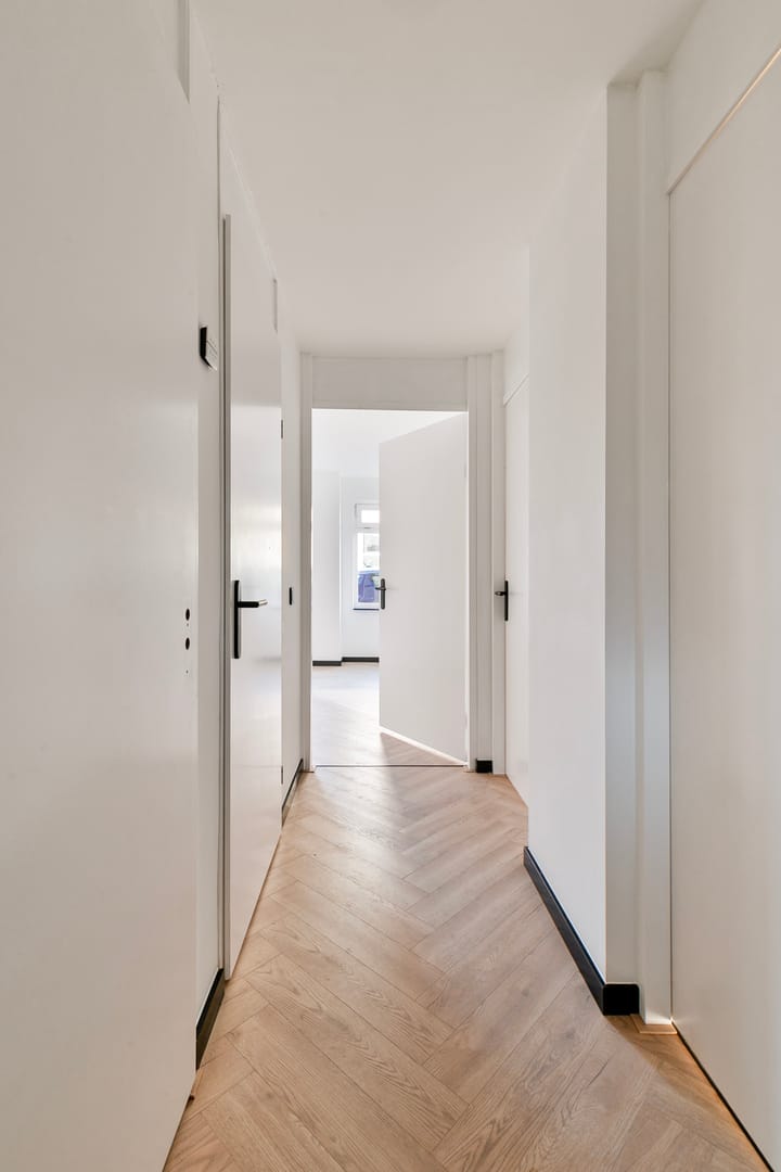 Foto 3 van Middelweg 27-B