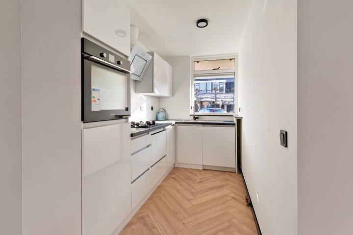 Foto 7 van Middelweg 27-B