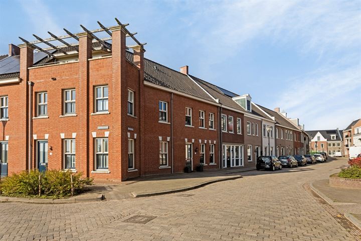 Bekijk foto 31 van Vaartsestraat 21