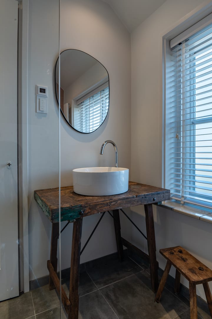 Foto 28 van Leliestraat 15