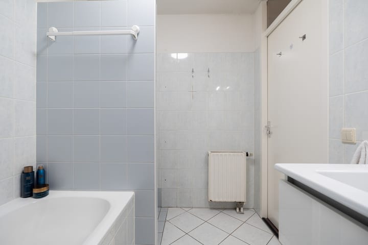 Foto 28 van Betuwestraat 5-5