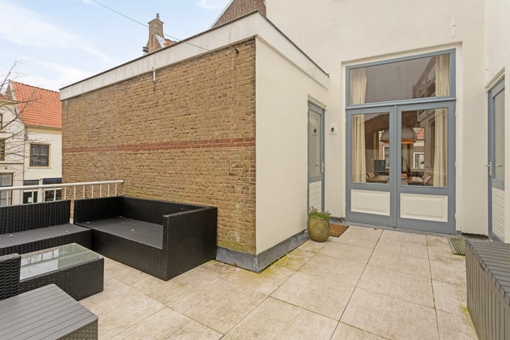 Foto 4 van Lange Tiendeweg 15