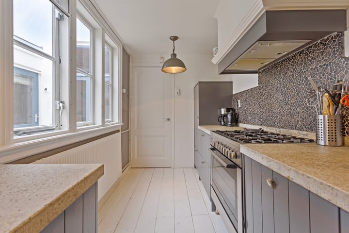 Foto 20 van Lange Tiendeweg 15