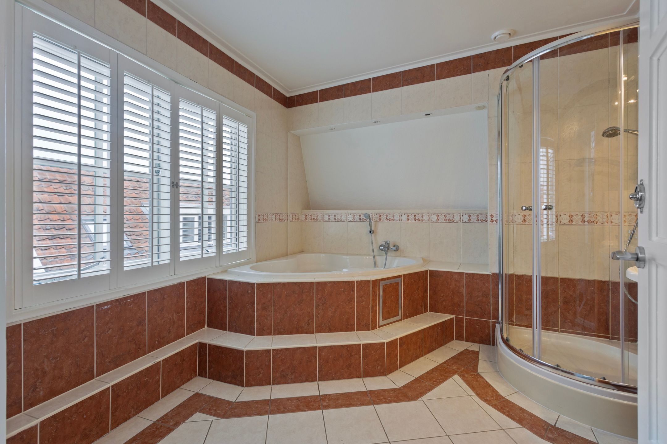 Foto 27 van Lange Tiendeweg 15