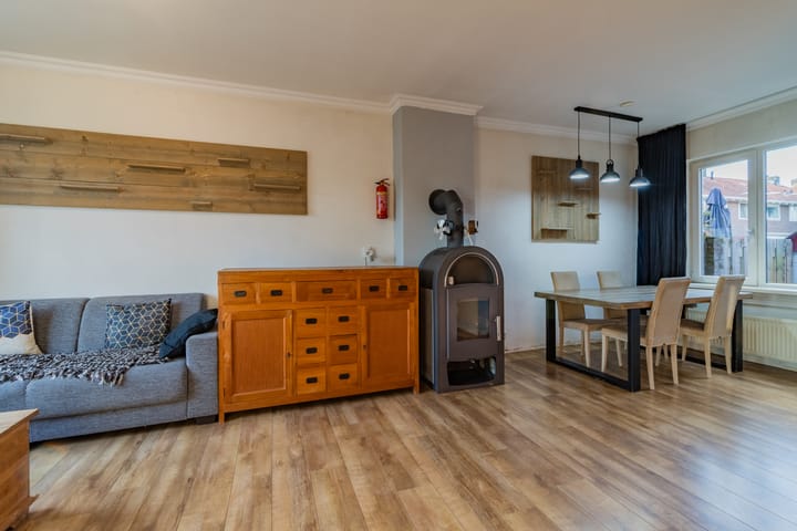 Foto 12 van Maasstraat 126