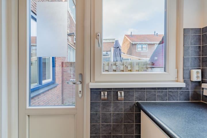 Foto 20 van Maasstraat 126