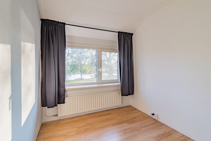 Foto 28 van Maasstraat 126