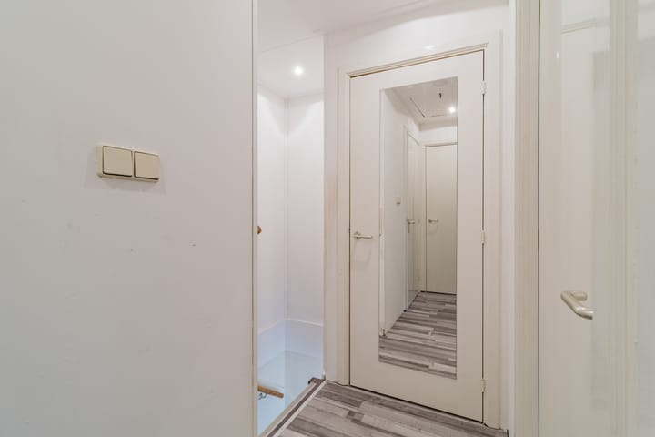 Foto 30 van Maasstraat 126