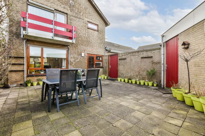 Foto 13 van Beatrixlaan 4