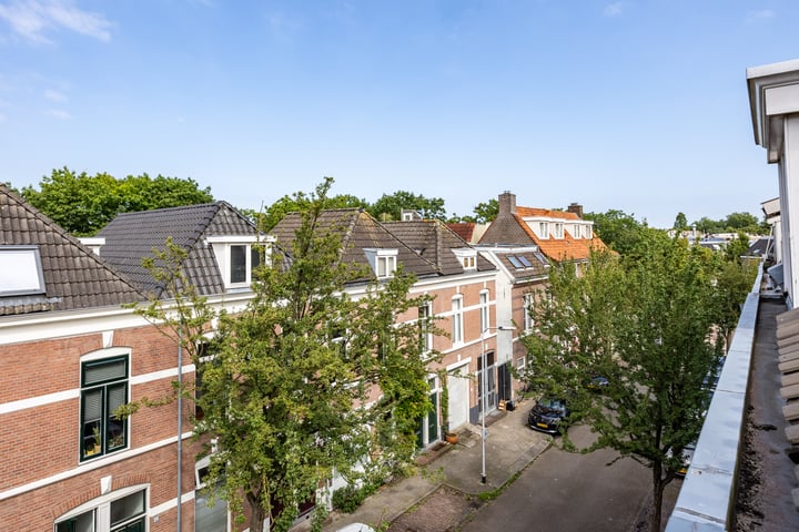 View photo 33 of Beijensstraat 21