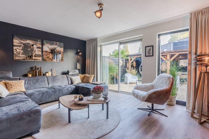 Foto 11 van Dotterbloem 36