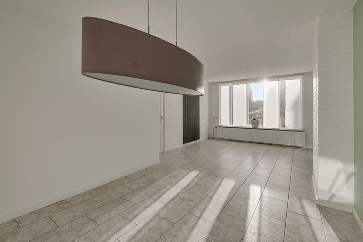 Foto 2 van Klaproosstraat 27