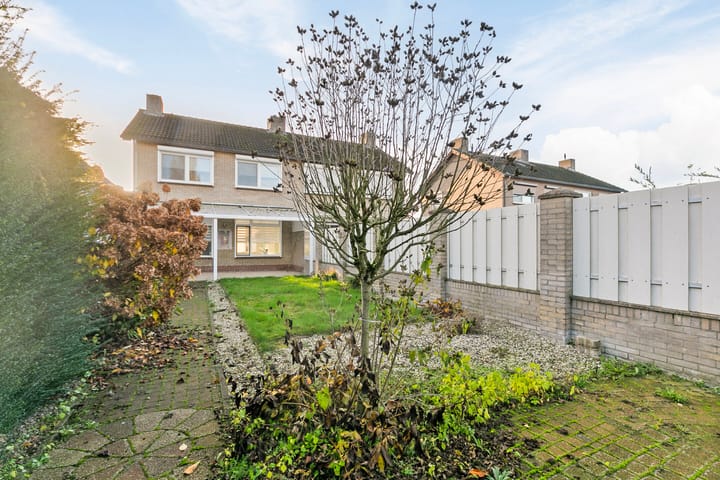 Foto 13 van Klaproosstraat 27