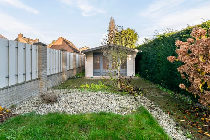 Foto 16 van Klaproosstraat 27