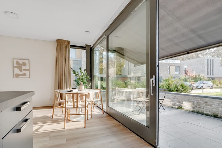 Foto 4 van Struikheidelaan 69