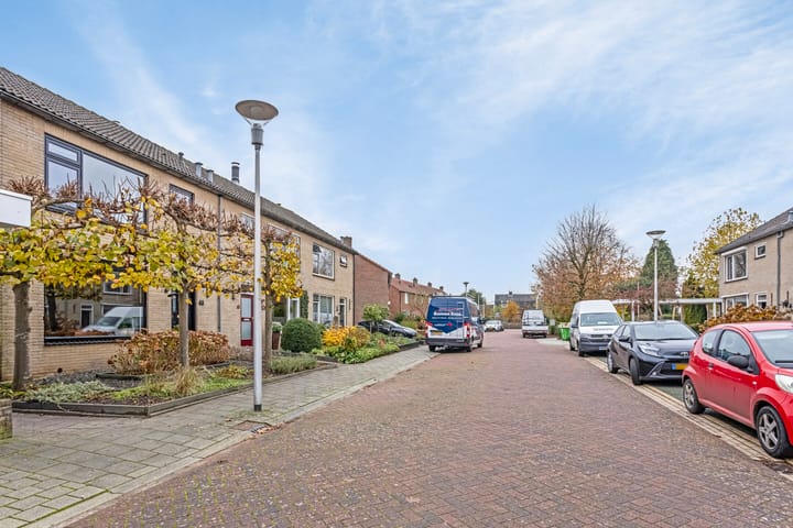 Foto 36 van Braak 68