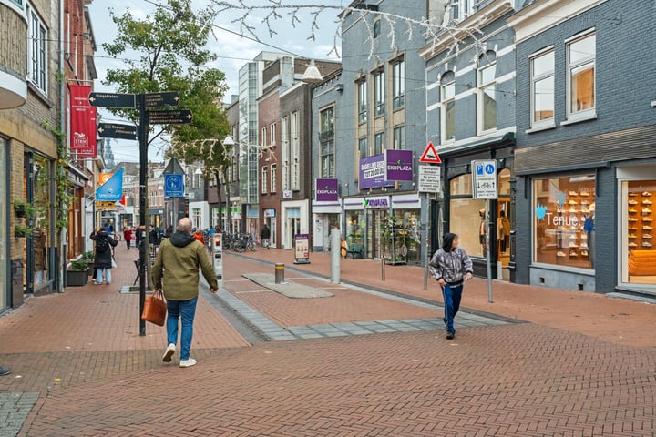 View photo 17 of Tweede Walstraat 27-B