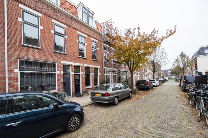 View photo 31 of Padangstraat 64-A