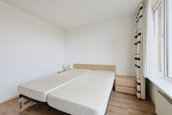 Foto 18 van Frank Sinatraplein 8