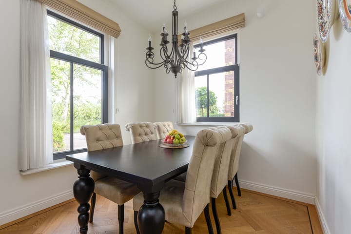 Foto 11 van Thomas Mannsingel 88