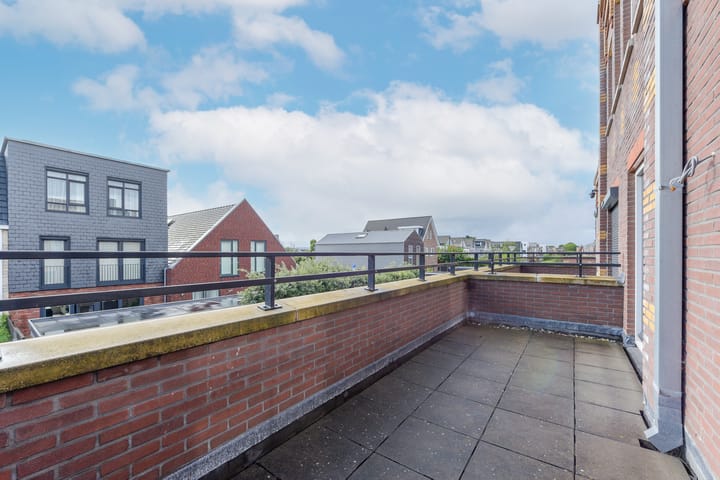 Foto 32 van Thomas Mannsingel 88