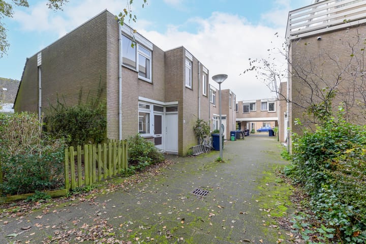 Photo 6 of Folke Bernadottestraat 44