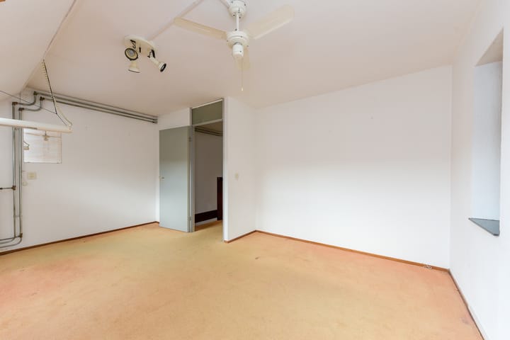 Photo 24 of Folke Bernadottestraat 44