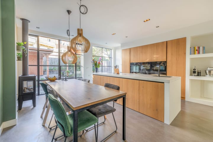 Foto 2 van Sloetstraat 100