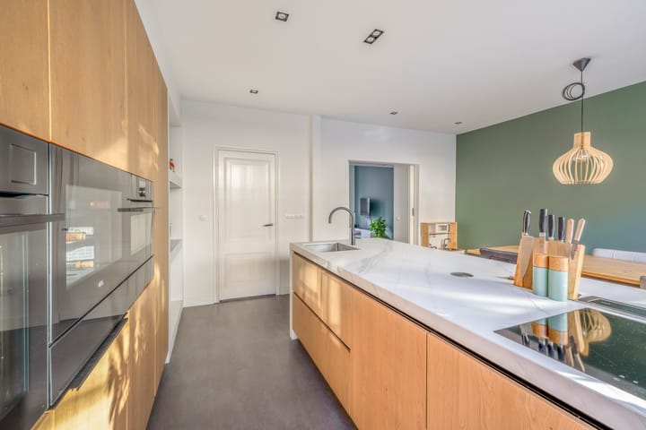 Foto 16 van Sloetstraat 100