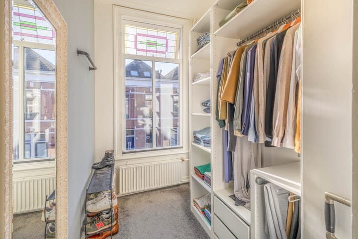 Foto 28 van Sloetstraat 100