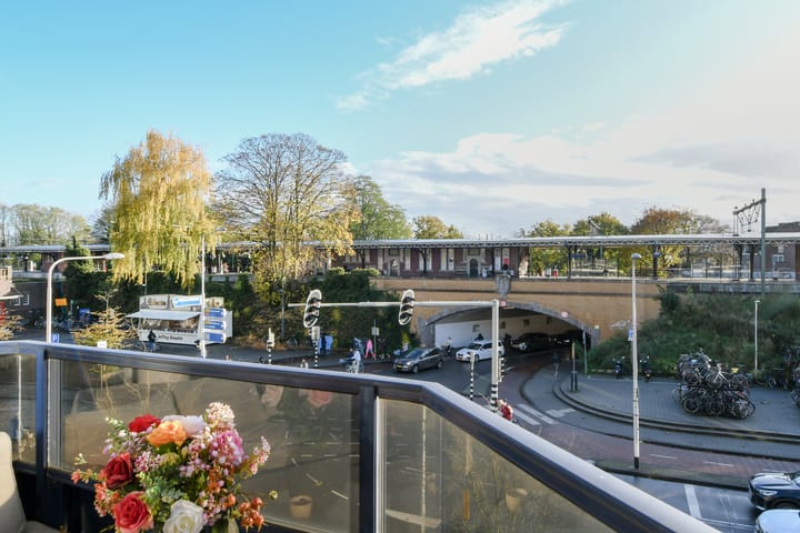 Foto 26 van Parallelweg 19