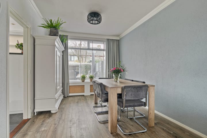 Foto 4 van Anjelierstraat 4