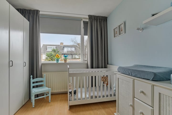 Foto 12 van Anjelierstraat 4