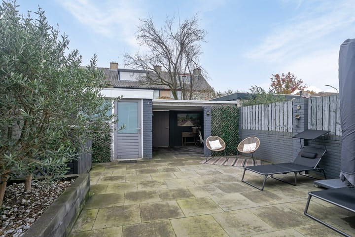 Foto 18 van Anjelierstraat 4