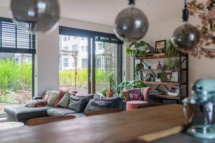 Photo 9 of Cola Debrotstraat 38