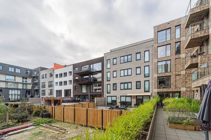 Photo 19 of Cola Debrotstraat 38