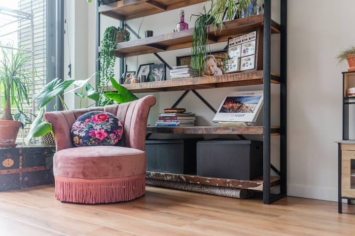 Photo 22 of Cola Debrotstraat 38